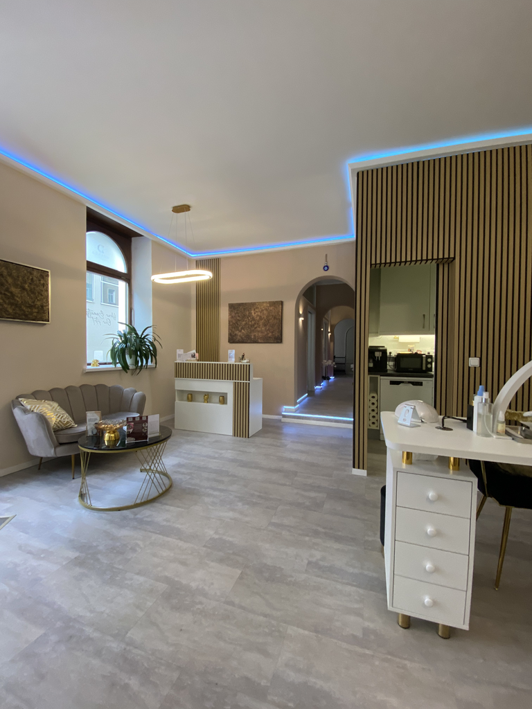 Beauty Room 2 – Professioneller Behandlungsraum - Bild 12