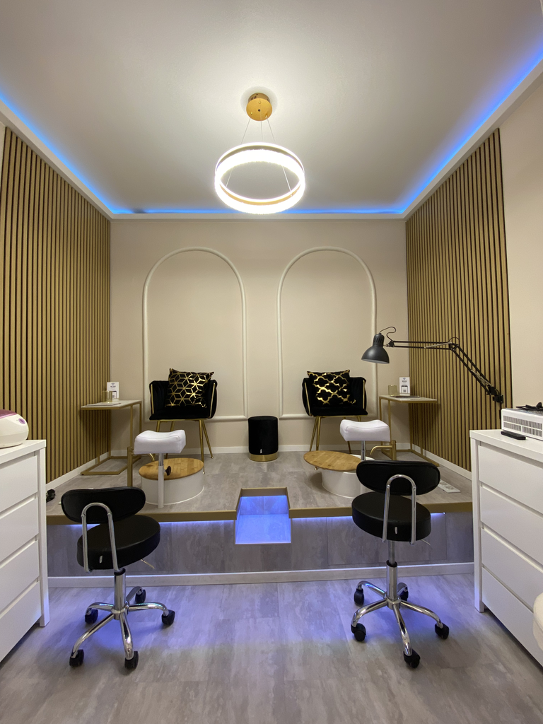 Feet 1 (L) – Dollea Coworking - Bild 3