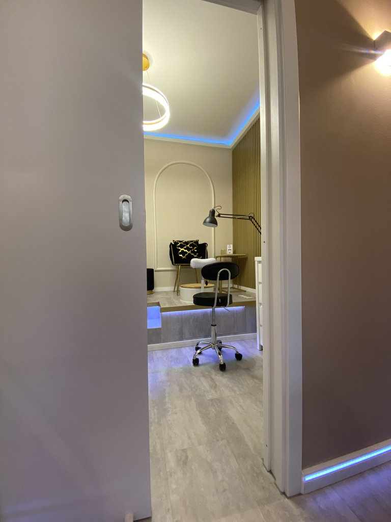 Feet 1 (L) – Dollea Coworking - Bild 4