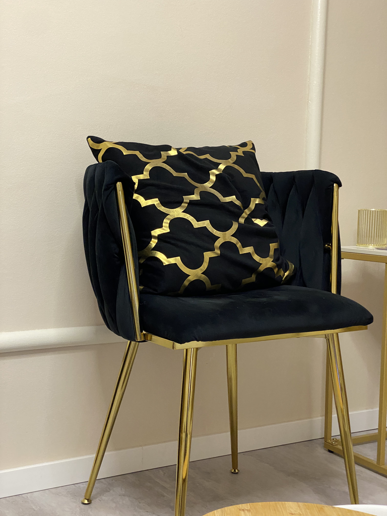 Feet 2 (R) – Professioneller Platz für Pediküre - Bild 4